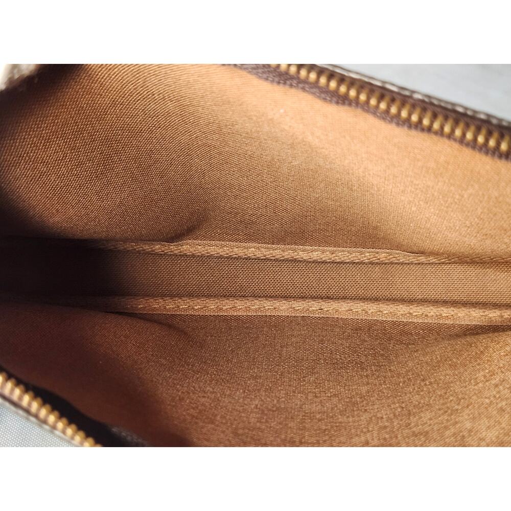 SOLD Louis Vuitton Monogram Pochette Accessoires Shoulder Bag VI0061 Y2K LV - Picture 9 of 14
